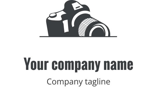Realistyczny szary projekt logo aparatu z detalami obiektywu i korpusu